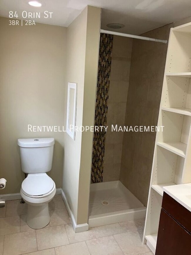 Building Photo - 84 Orin St