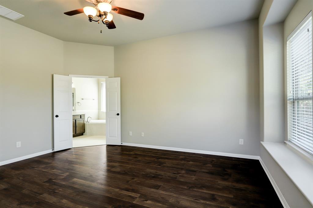 Building Photo - 4919 Grand Chateau Ln