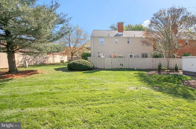 Building Photo - 3804 Keller Ave