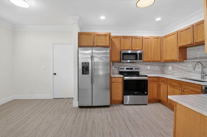 Building Photo - 4801 N Wickham Cir