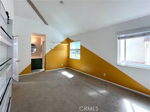 Building Photo - 546 11th St
