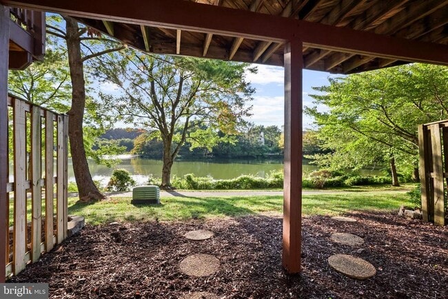 Building Photo - 2916 Bridgehampton Ct