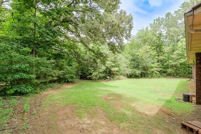 Building Photo - 6758 Campground Rd