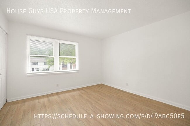 Building Photo - 9426 Reeder Dr