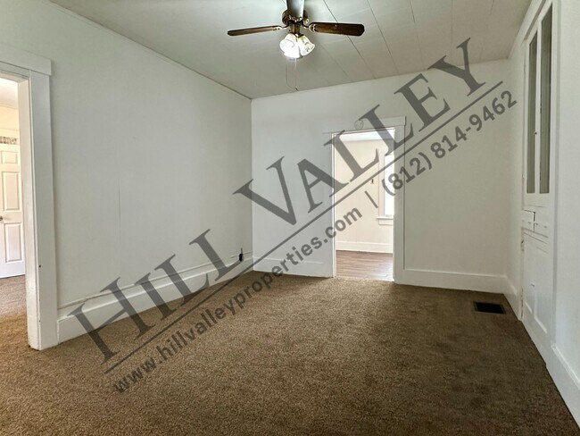 Building Photo - Large four bedroom in Farrington's Grove H...