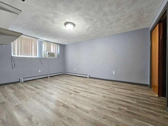 Building Photo - 0 Haith St