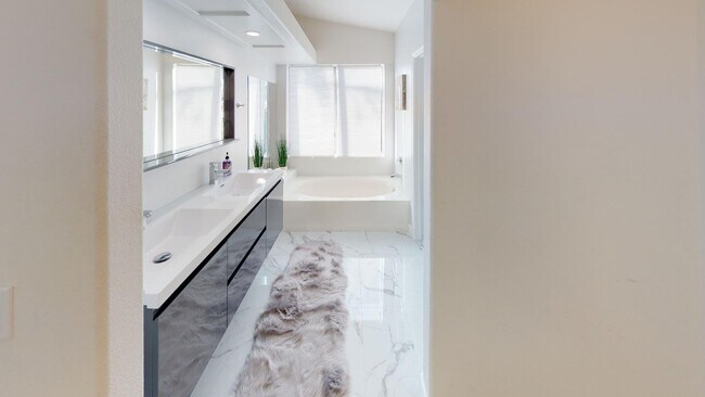 Building Photo - 68290 Hermosillo Rd