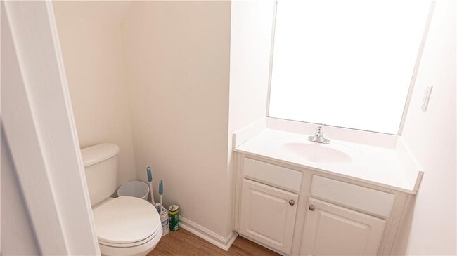 Building Photo - 2070 Hailston Dr NW