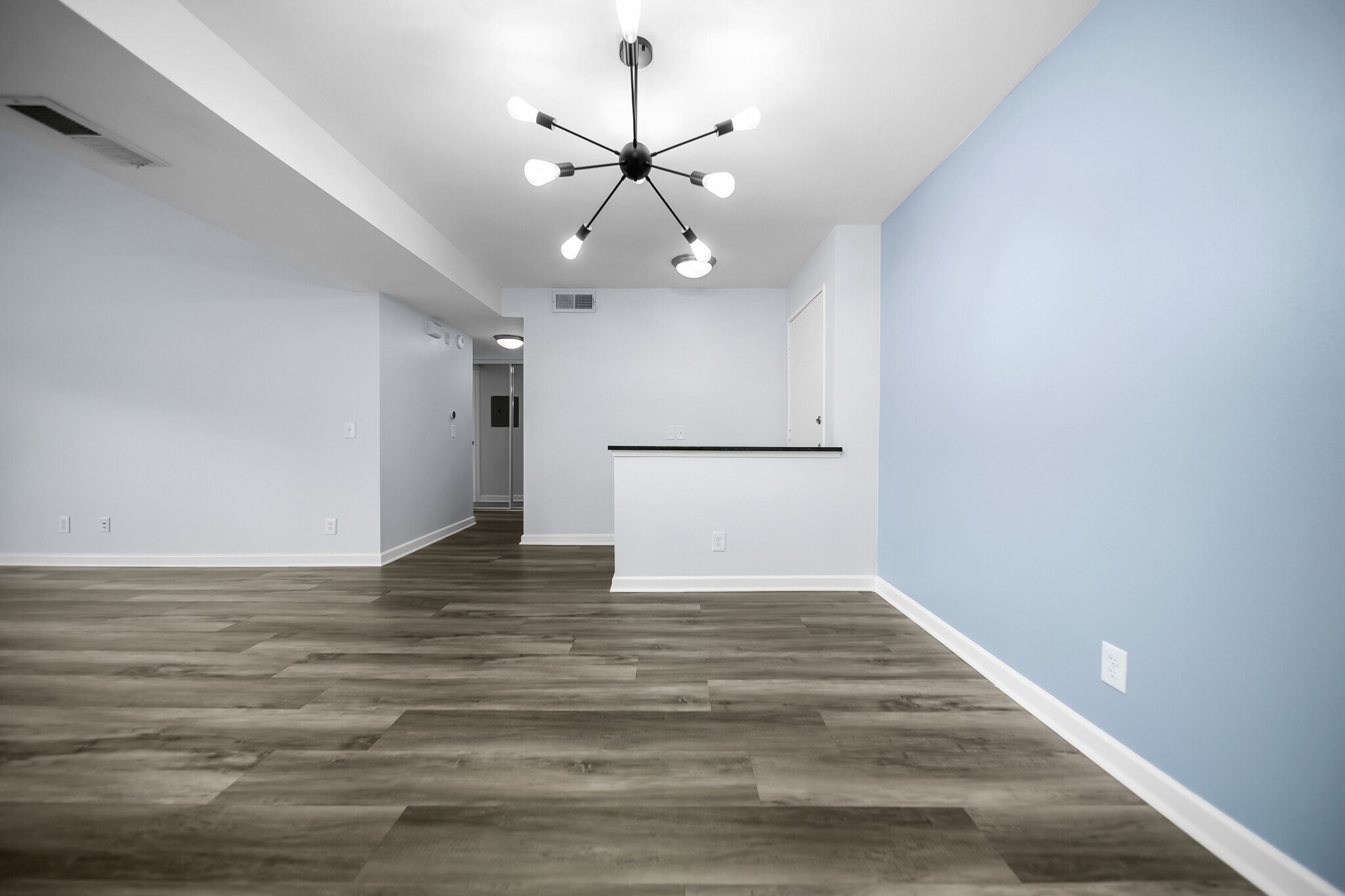 Building Photo - 8300 Manitoba St