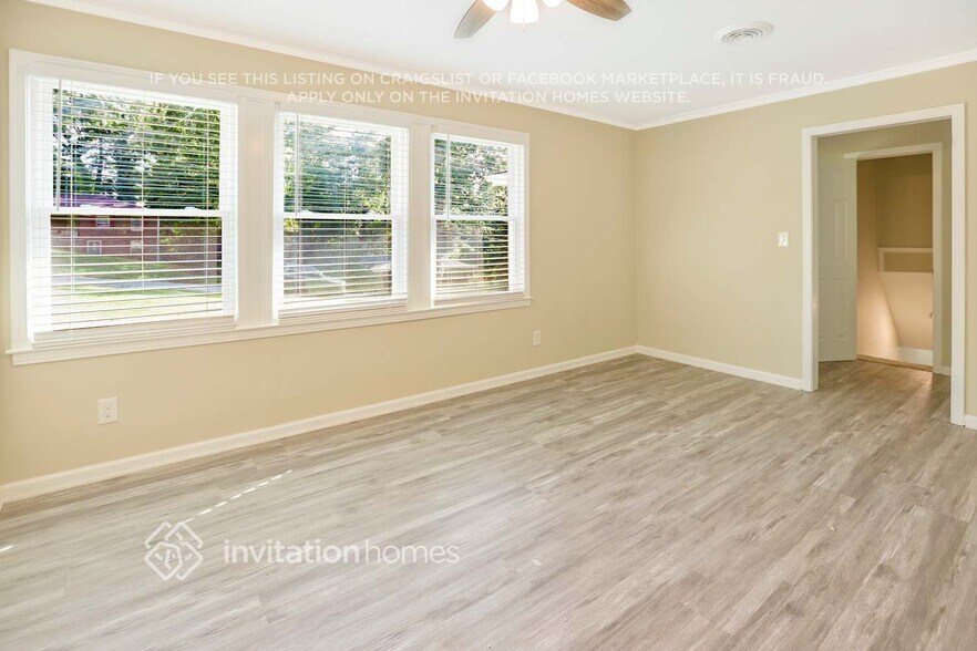 Building Photo - 1688 Mary Lou Ln SE