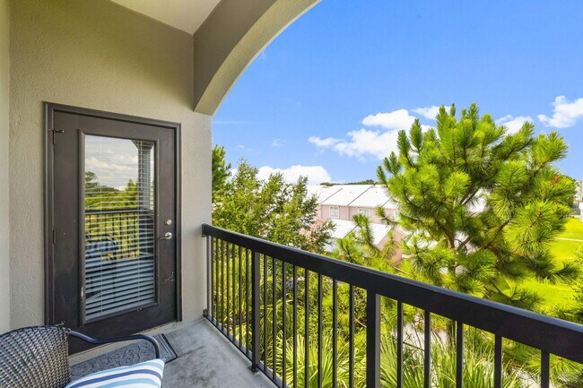 Building Photo - 732 Scenic Gulf Dr