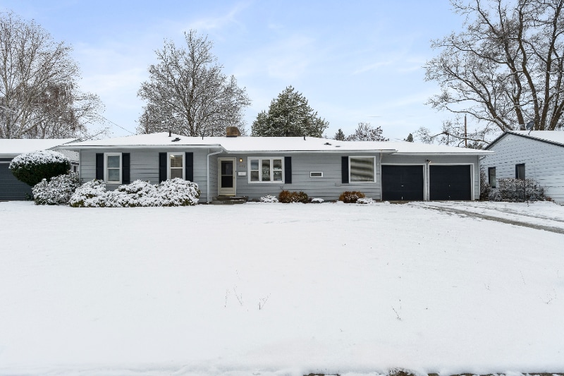 Primary Photo - 3730 S Lamonte St