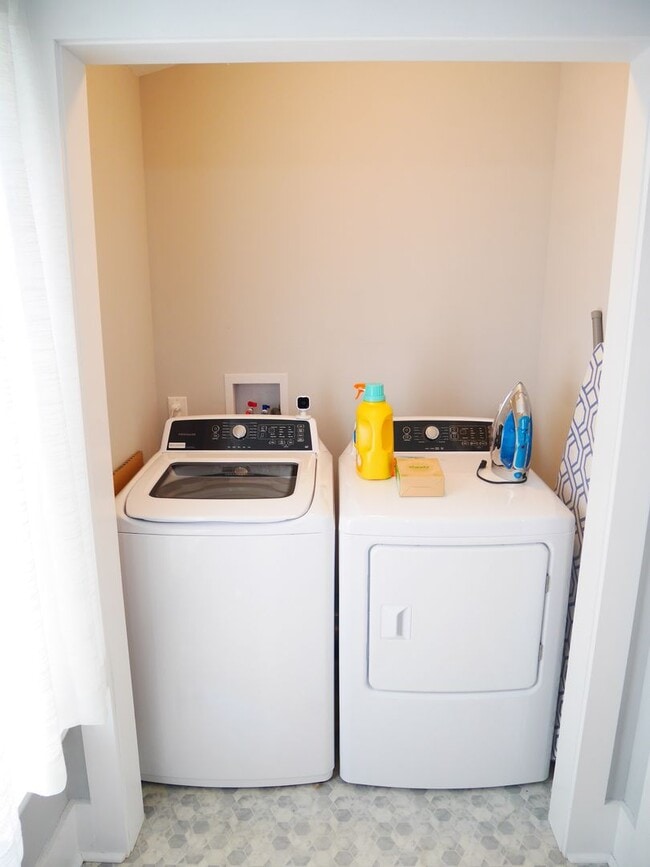 Building Photo - Charming 3-Bedroom Home in Cambridge – Steps from the Choptank River