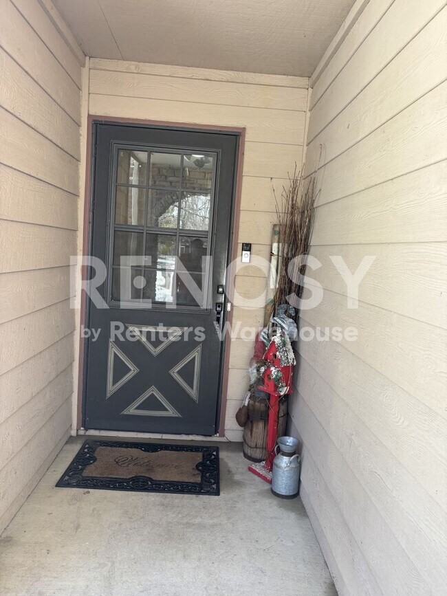 Building Photo - 15536 Garfield Cir