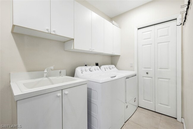 Building Photo - 14530 Red Fox Run
