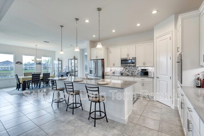 Building Photo - 394 Aquamarine Wy