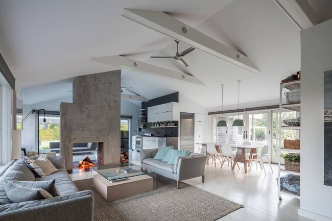 Building Photo - 39 St Andrews Rd