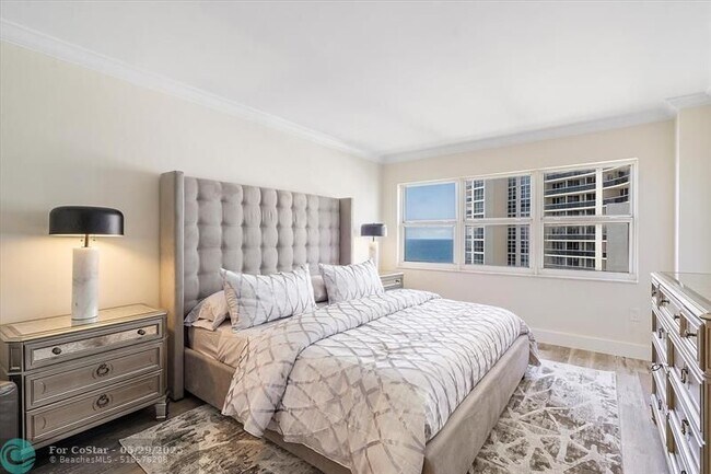 Building Photo - 3400 Galt Ocean Dr