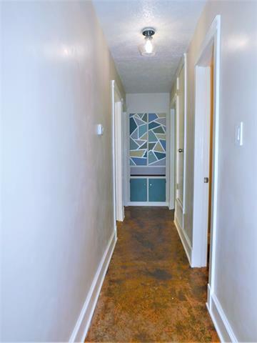 Building Photo - 2027 Bowling Green St