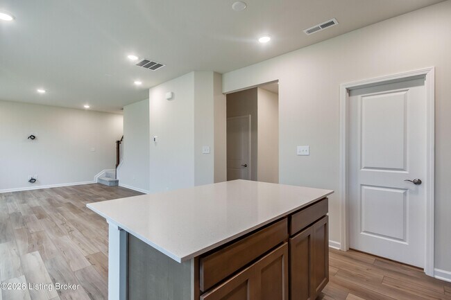 Building Photo - 16956 Aiken Rdg Cir