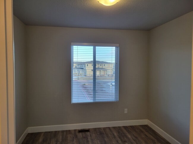 Building Photo - 6309 Moor Grass Hts