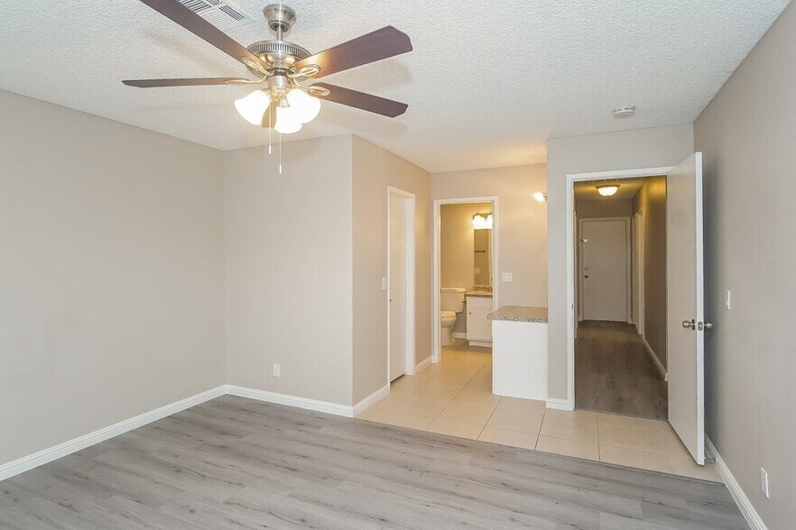 Building Photo - 603 Jackson Dr
