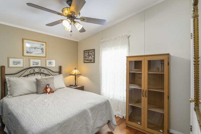 Building Photo - Nokomis Lake Village 3 bed/2bath