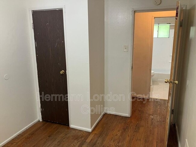 Building Photo - 234 Connolly Dr