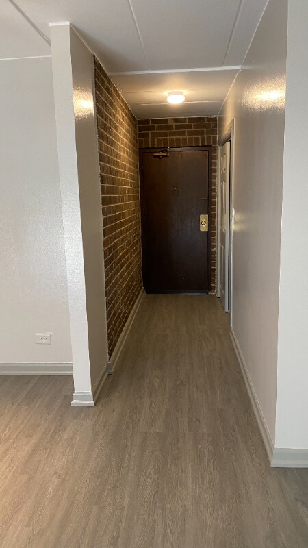 Building Photo - 108 E Bailey Rd