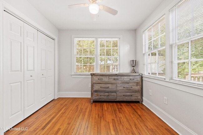 Building Photo - 187 Bilmarsan Dr