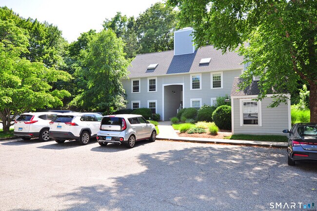 Building Photo - 45 River Colony