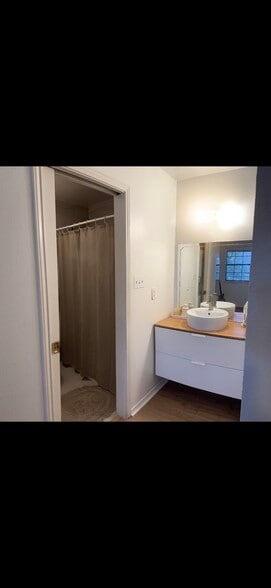 Building Photo - 4803 Hamilton Wolfe Rd