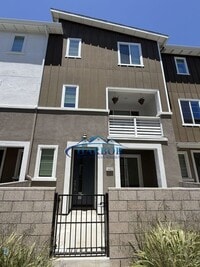 Building Photo - 1492 W Sunrise Ln