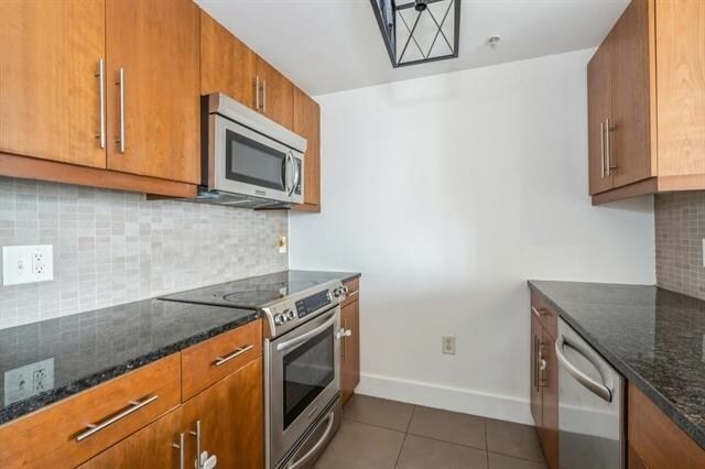 Building Photo - 88 Morgan St