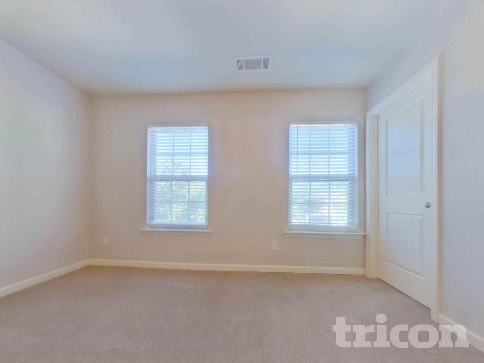 Building Photo - 2500 Wingfield Dr SW