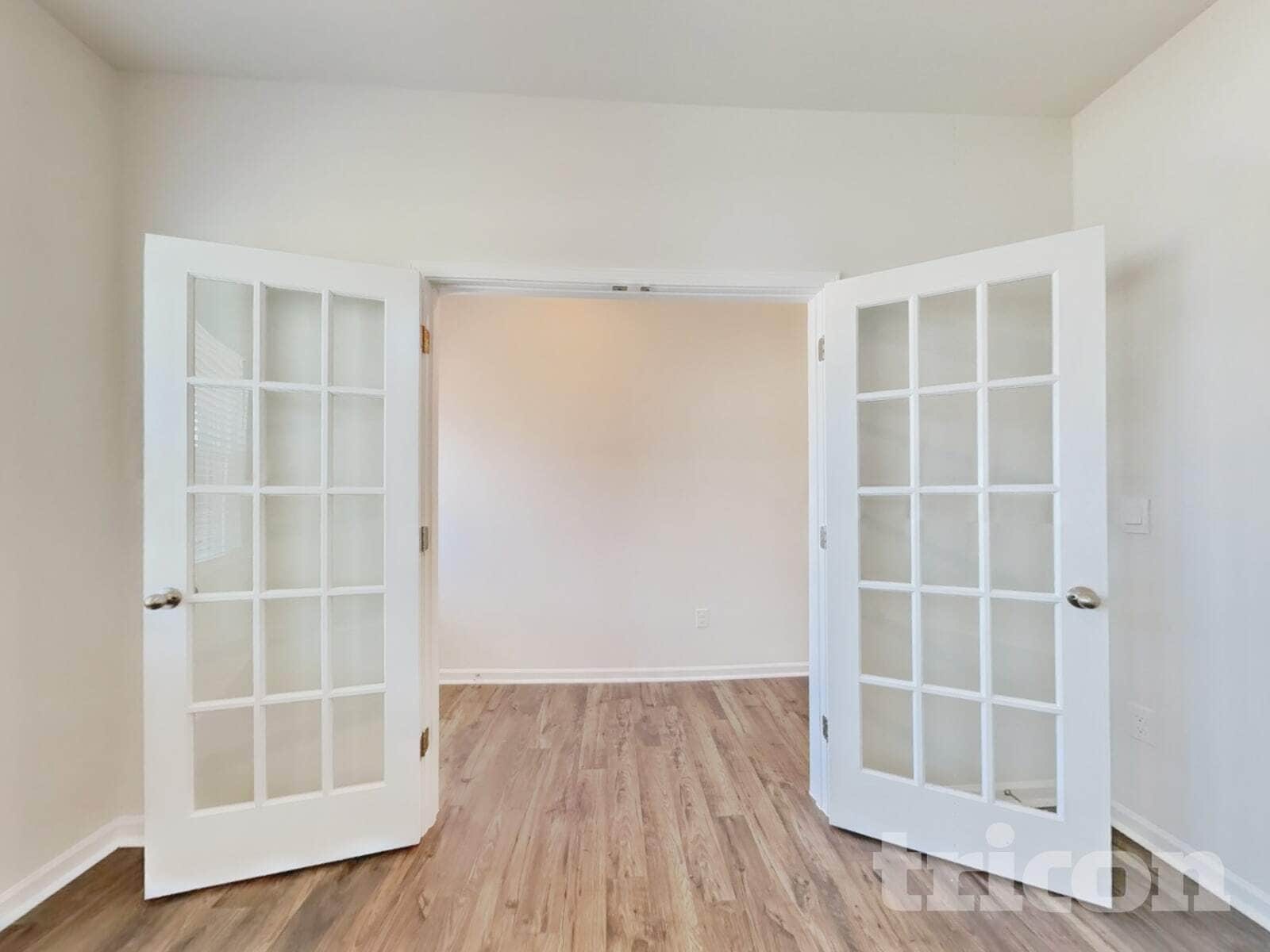 Building Photo - 120 Paper Birch Wy