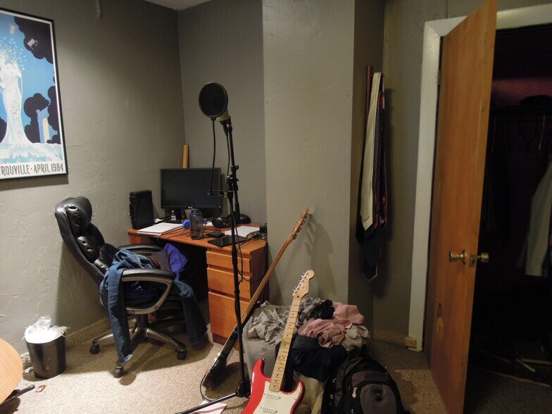 Building Photo - 51 Hemenway St