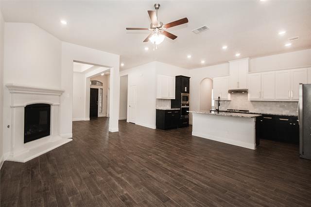 Building Photo - 2924 Crossbow Ln