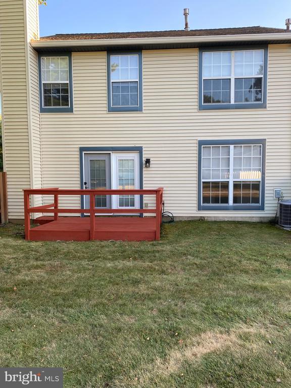 Building Photo - 1739 McNelis Dr