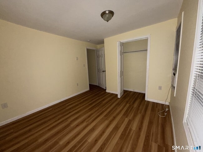 Building Photo - 7 Franklin St