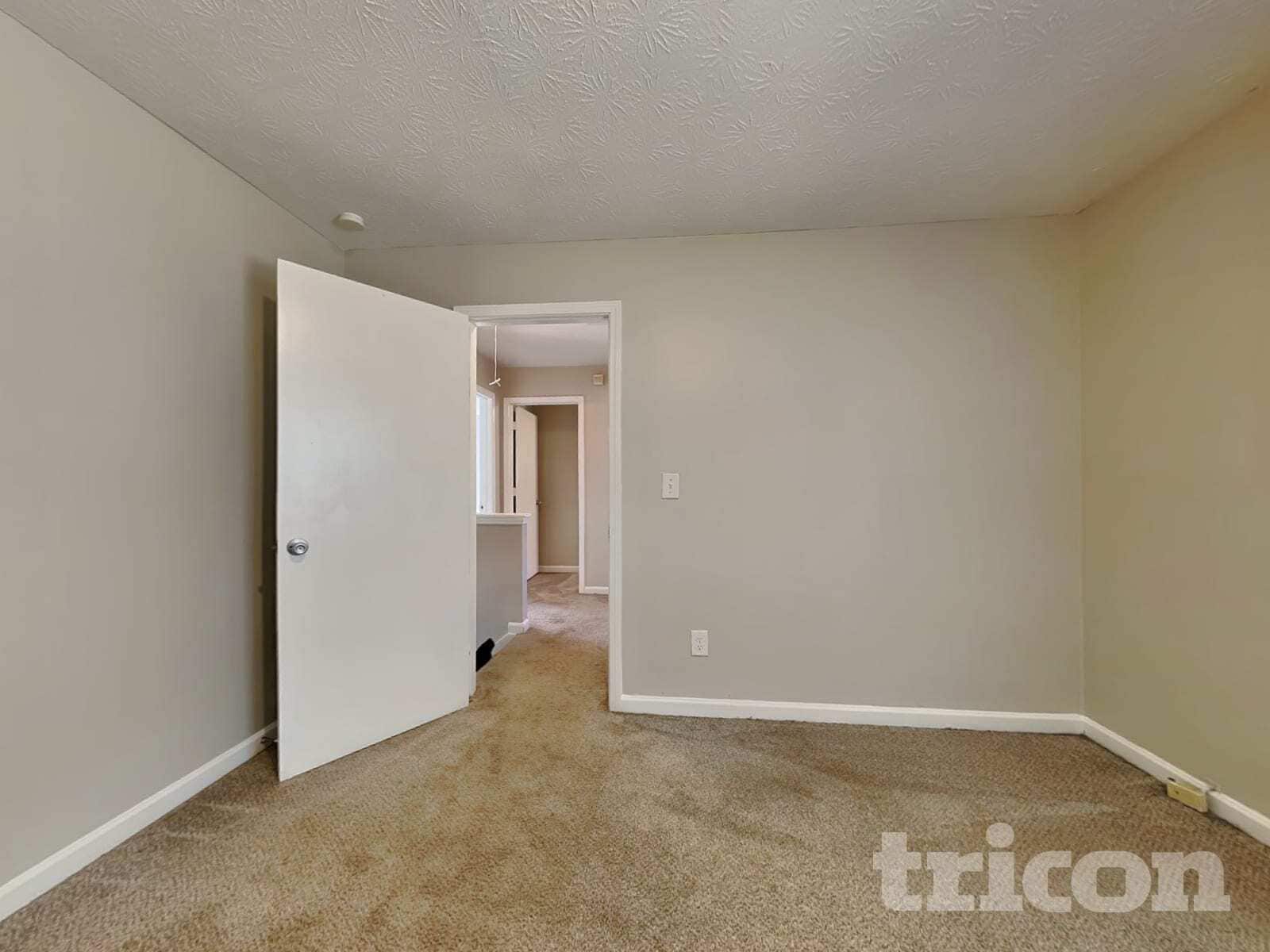 Building Photo - 6169 Charring Cross Ct