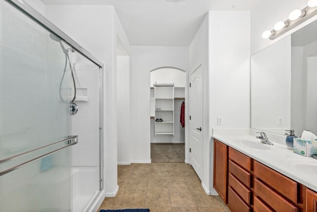 Building Photo - San Marcos