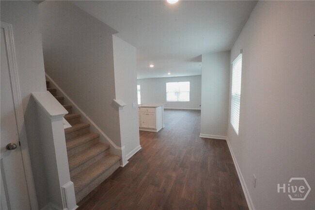 Building Photo - 430 Coconut Dr