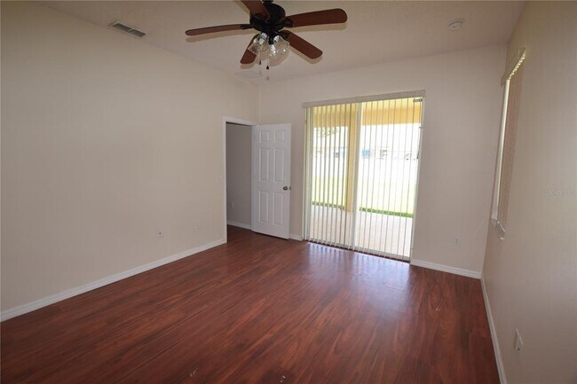 Building Photo - 510 Bromley Ct