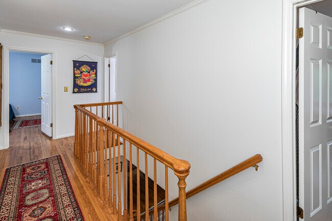 Building Photo - 30 Laurel Wood Dr