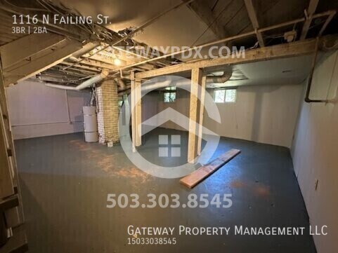Building Photo - 1116 N Failing St
