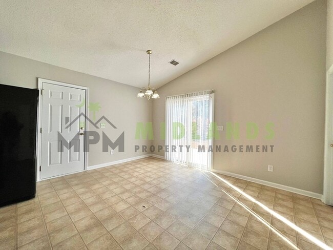 Building Photo - 139 Arthurdale Dr