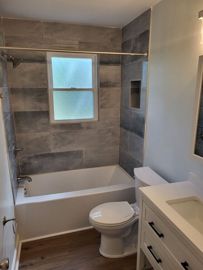 Building Photo - 4109 Timberland Dr