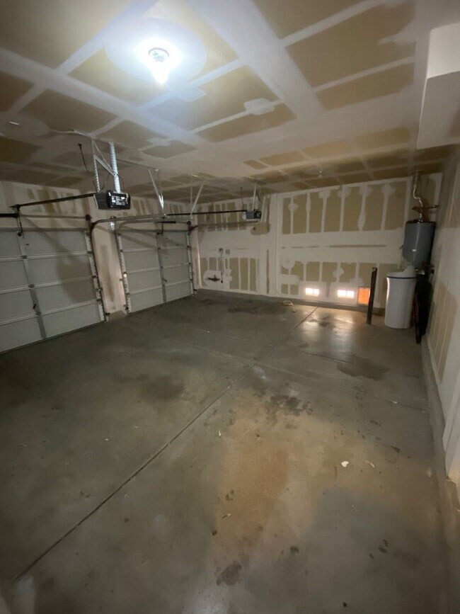 Building Photo - 5817 Addy Ln