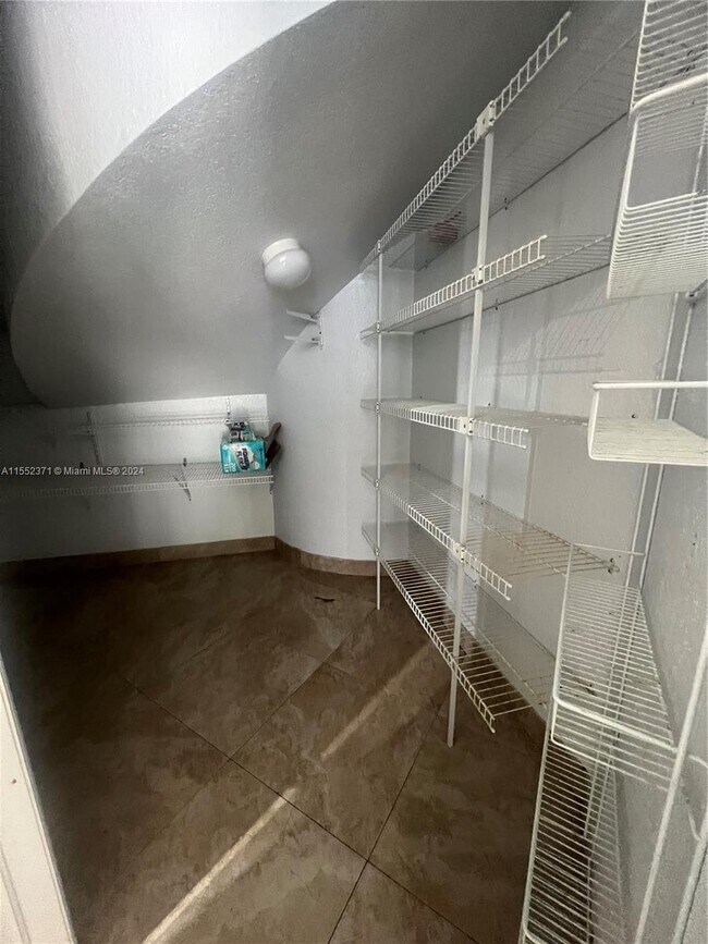 Building Photo - 15272 Southwest 11th Street, Miami, FL 331...